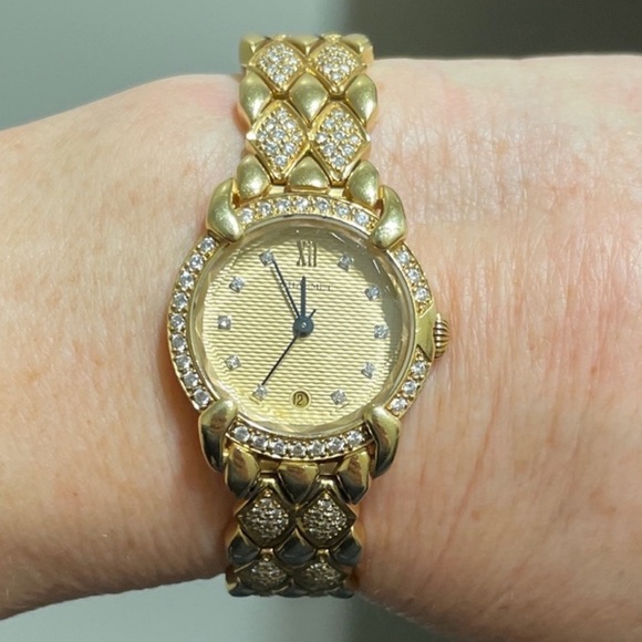 Chaumet Accessories - Beyond Stunning 18k solid gold The Who Watch Band Covered in diamonds